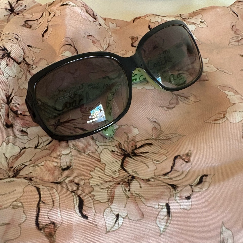 Coach Women's Sunglasses in Green and Black- Ginger S496 Black - Picture 2 of 12